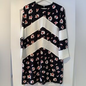Judith & Charles Dress Black White Flowers Knee Length Made in Canada Size 10.